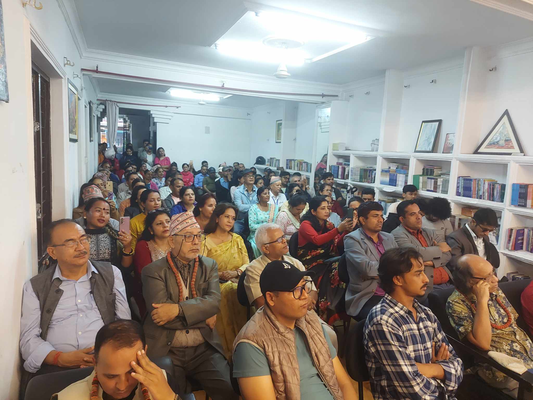 एकल वाचनमा शिव त्रिपाठी