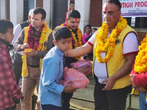 काठमाडौँ ड्रिमसिटी लायन्सद्वारा शैक्षिक एवम् खेलकुद सामग्री वितरण