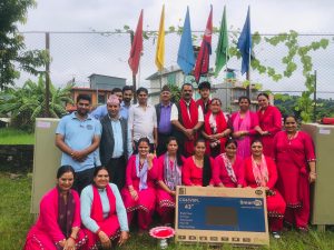 छोराले एसइईमा उत्कृष्ट जिपिए ल्याएको खुसीमा विद्यालयलाई सहयोग