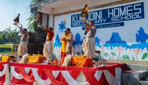 कुमुदिनी होम्समा सरस्वती पूजामा महाआरती