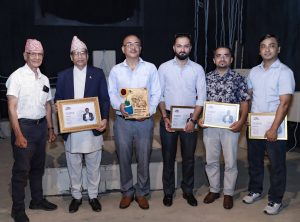 पोखरा थिएटरमा तीर्थ श्रेष्ठका पाँच आयाम प्रस्तुत
