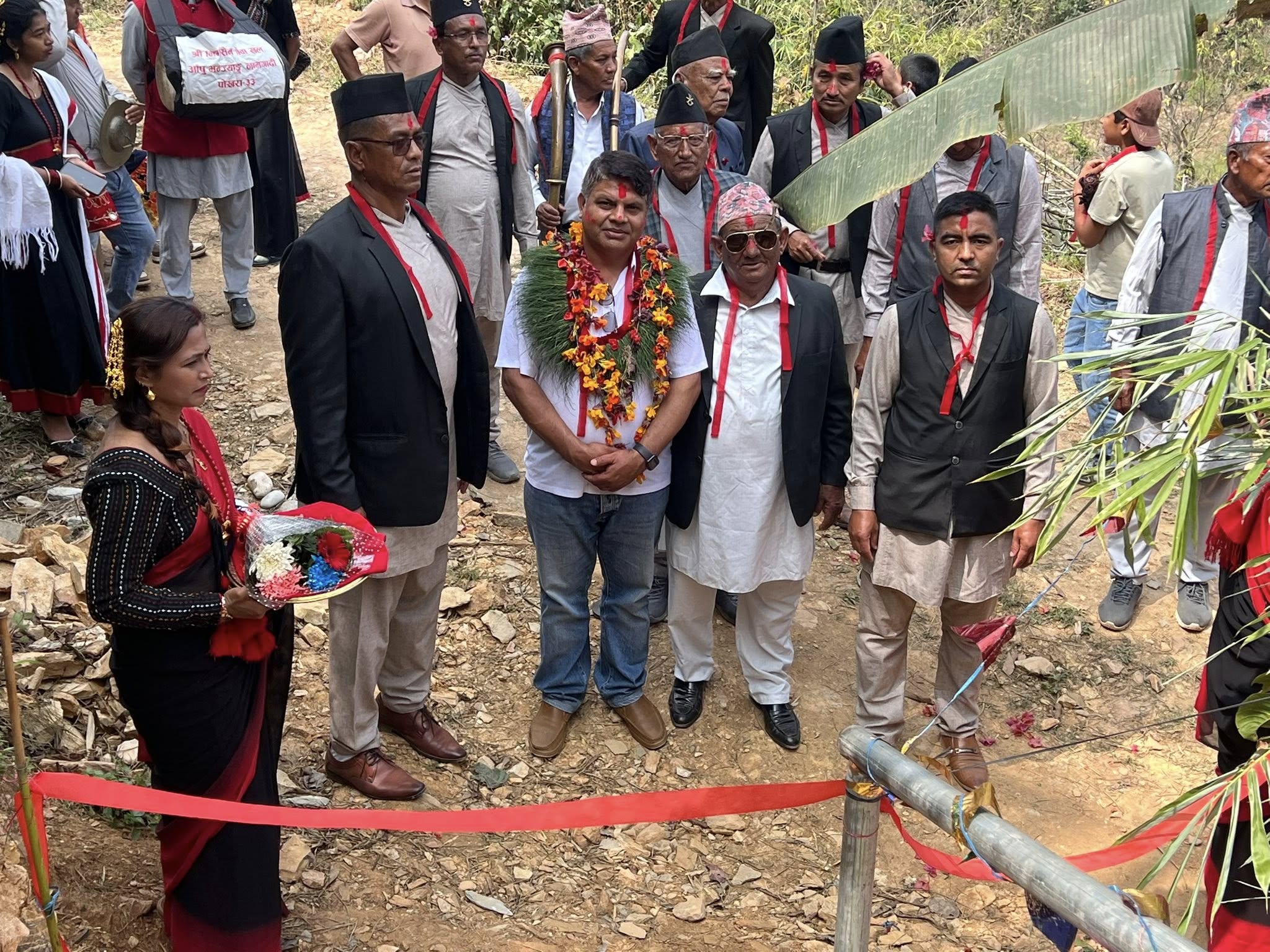पोखरा–३३ मा अकला मन्दिरको ट्रस्ट भवन र खानेपानी ट्याङ्की उद्घाटन