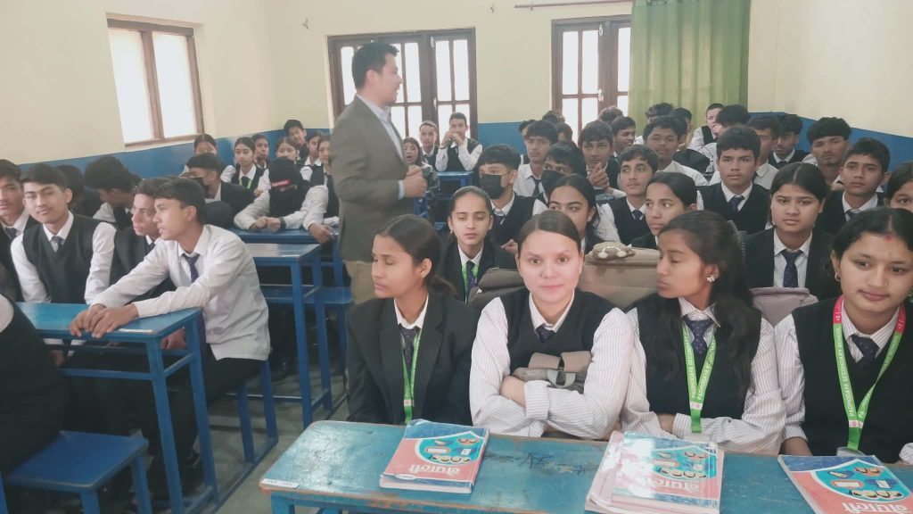 महिला लघुवित्तद्वारा सातै प्रदेशका विद्यालयमा वित्तीय साक्षरतासम्बन्धी कार्यक्रम सञ्चालन