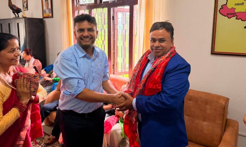 गीतकार प्रतिष्ठानद्वारा प्राज्ञहरूलाई बधाई र शुभकामना